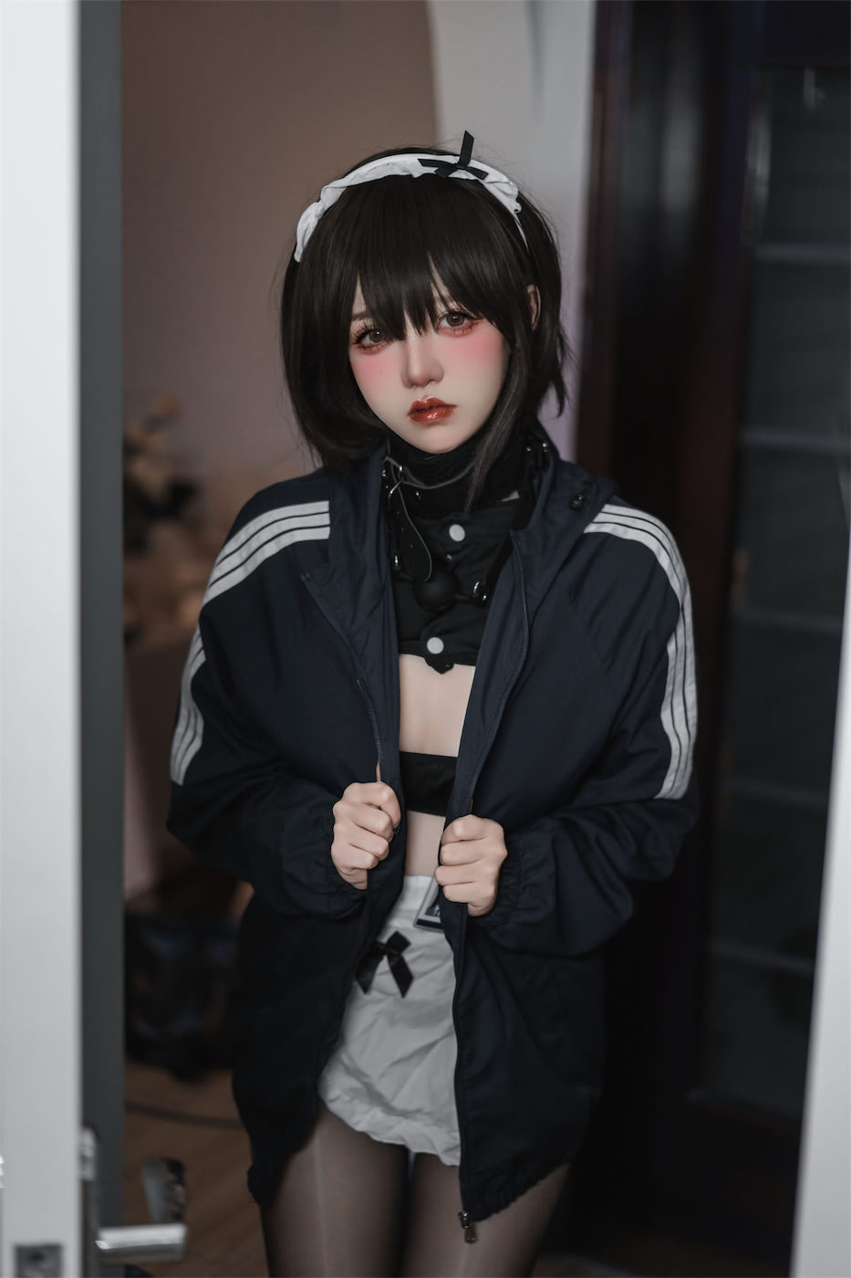阿薰kaOri 堕落学院后篇45图2视频插图