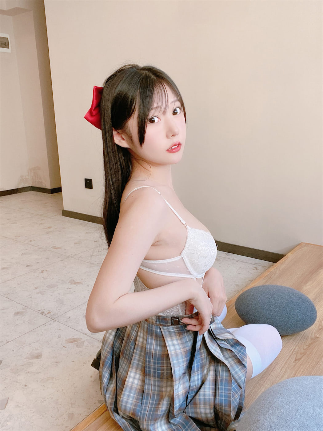 香草喵露露 大象JK格子裙30图(香草可露露)插图3