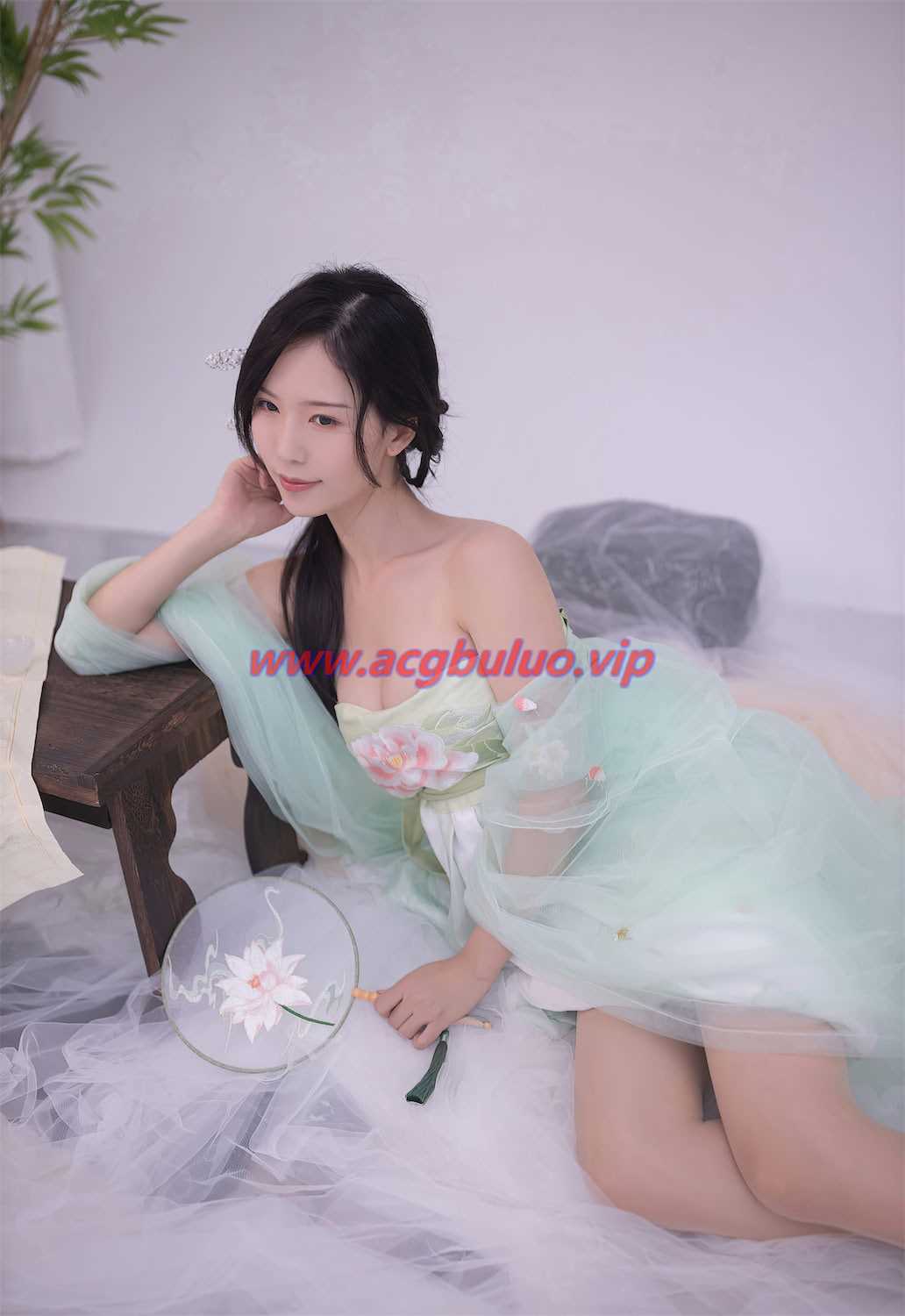 抖娘利世古装长裙72图(抖娘利世大长腿照片)插图5