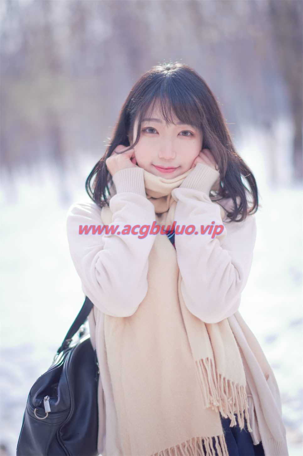 周叽是可爱兔兔雪景jk15图(周叽是可爱兔兔写真)插图3