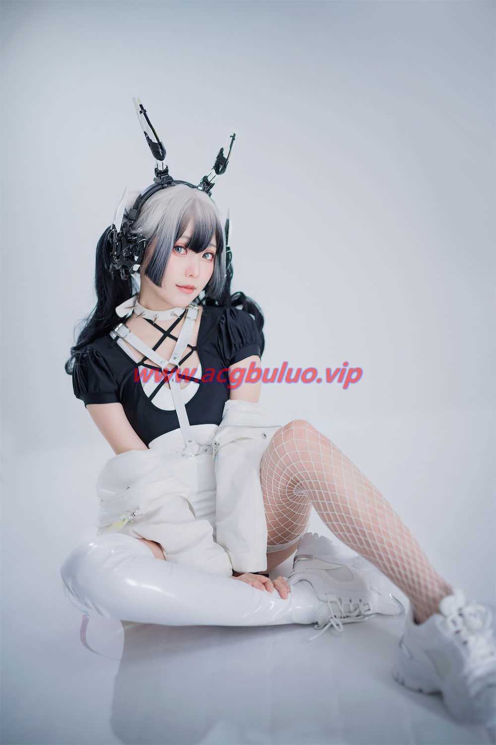 ElyEE子赛博朋克Blanche42图1视频(perfect world 赛博朋克)插图2